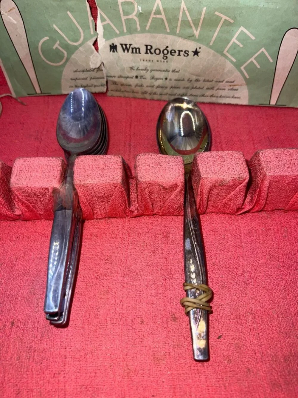 1847 Rogers Bros Silverplate Flatware Set TarnishResistant Chest Vintage incompl